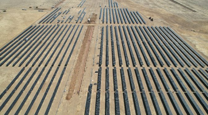 Iberdrola installs modules for the Camino Solar photovoltaic solar power plant (California)