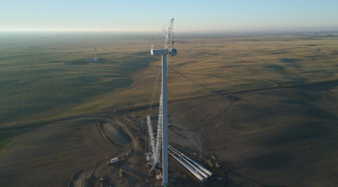 Acciona Energía successfully completes the installation of all wind turbines at the Forty Mile wind farm in Bow Island, Alberta, Canada